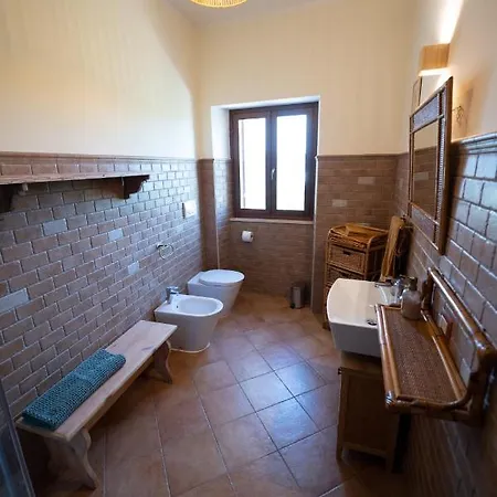 Inn Adriana Montefranco